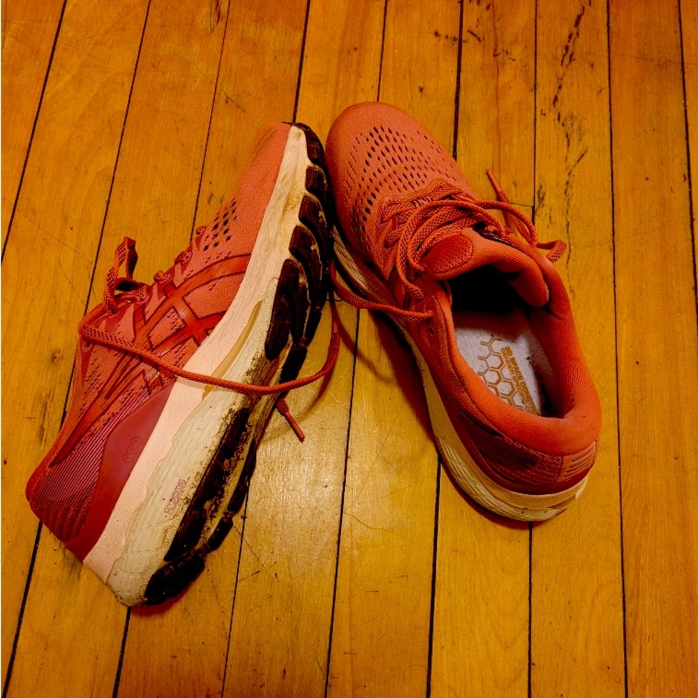 ASICS running shoes women’s 8